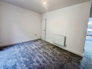 Dining Room- click for photo gallery